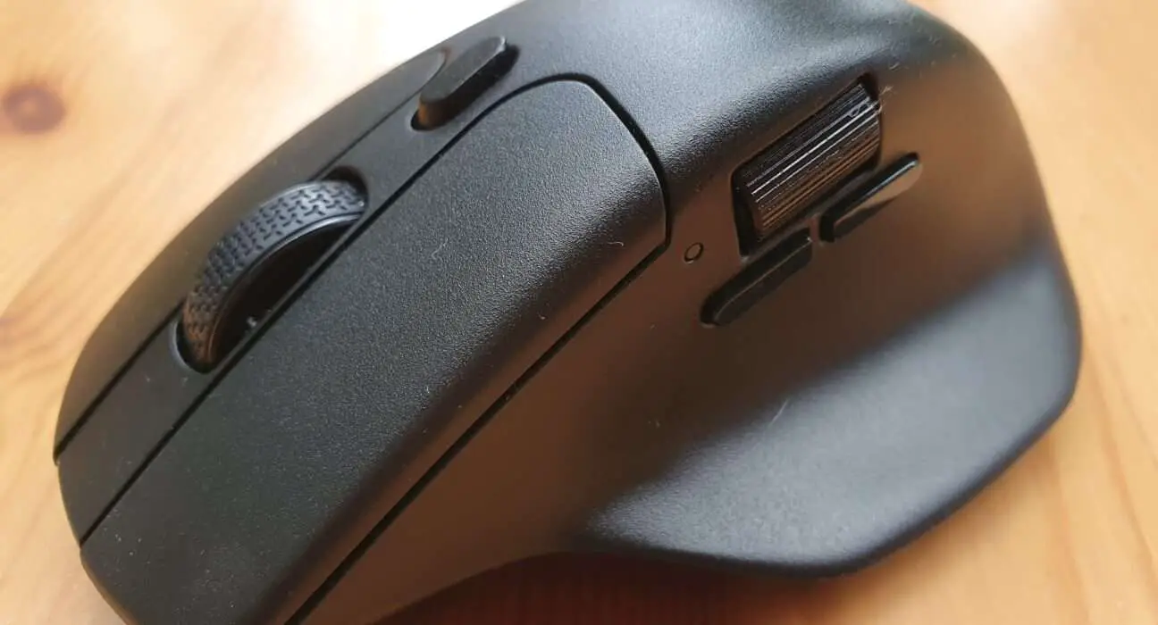 Keychron M6 Wireless review: An exceptional-value gaming mouse